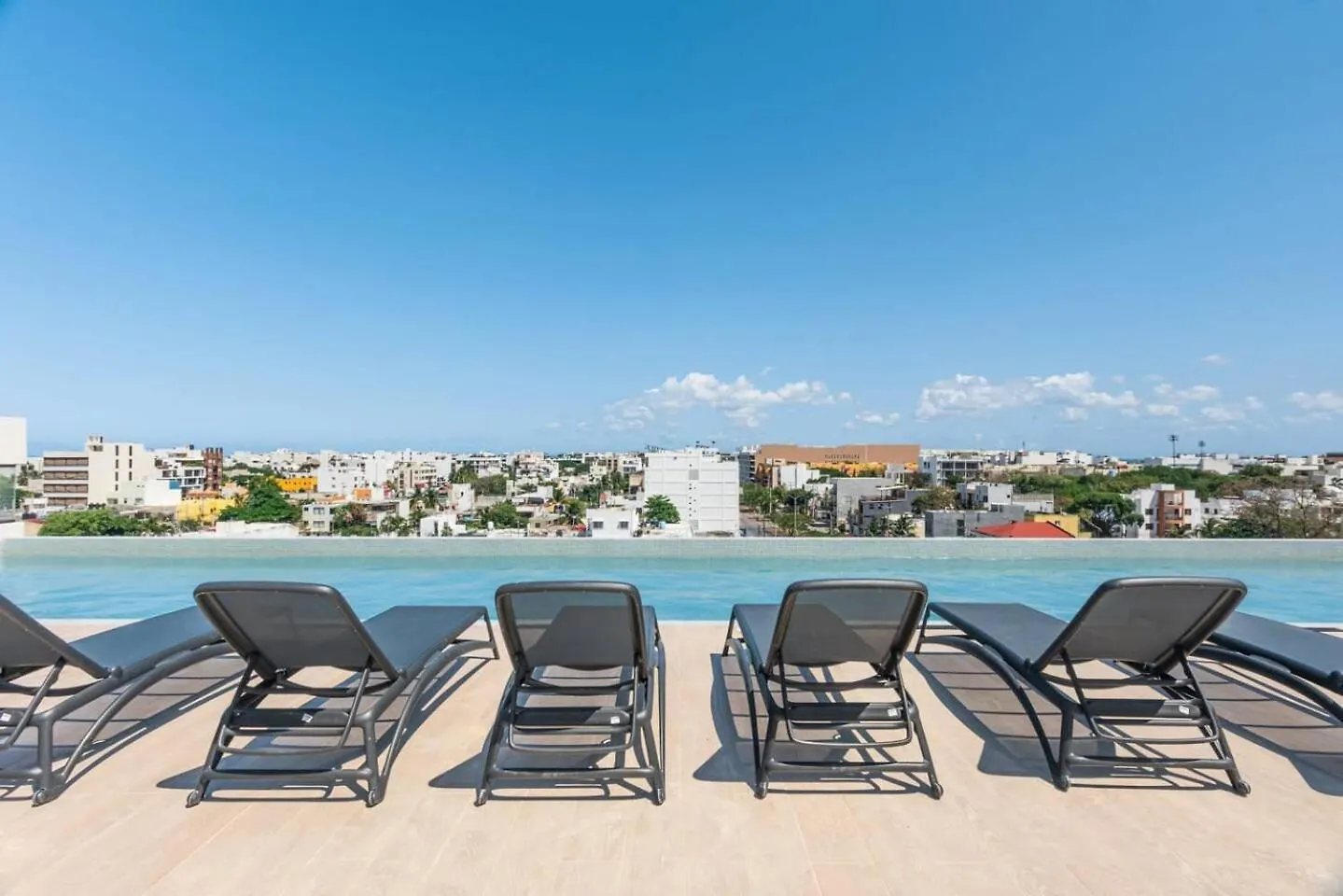Brand New Studio Apartment In The Heart Of Pdc Playa del Carmen